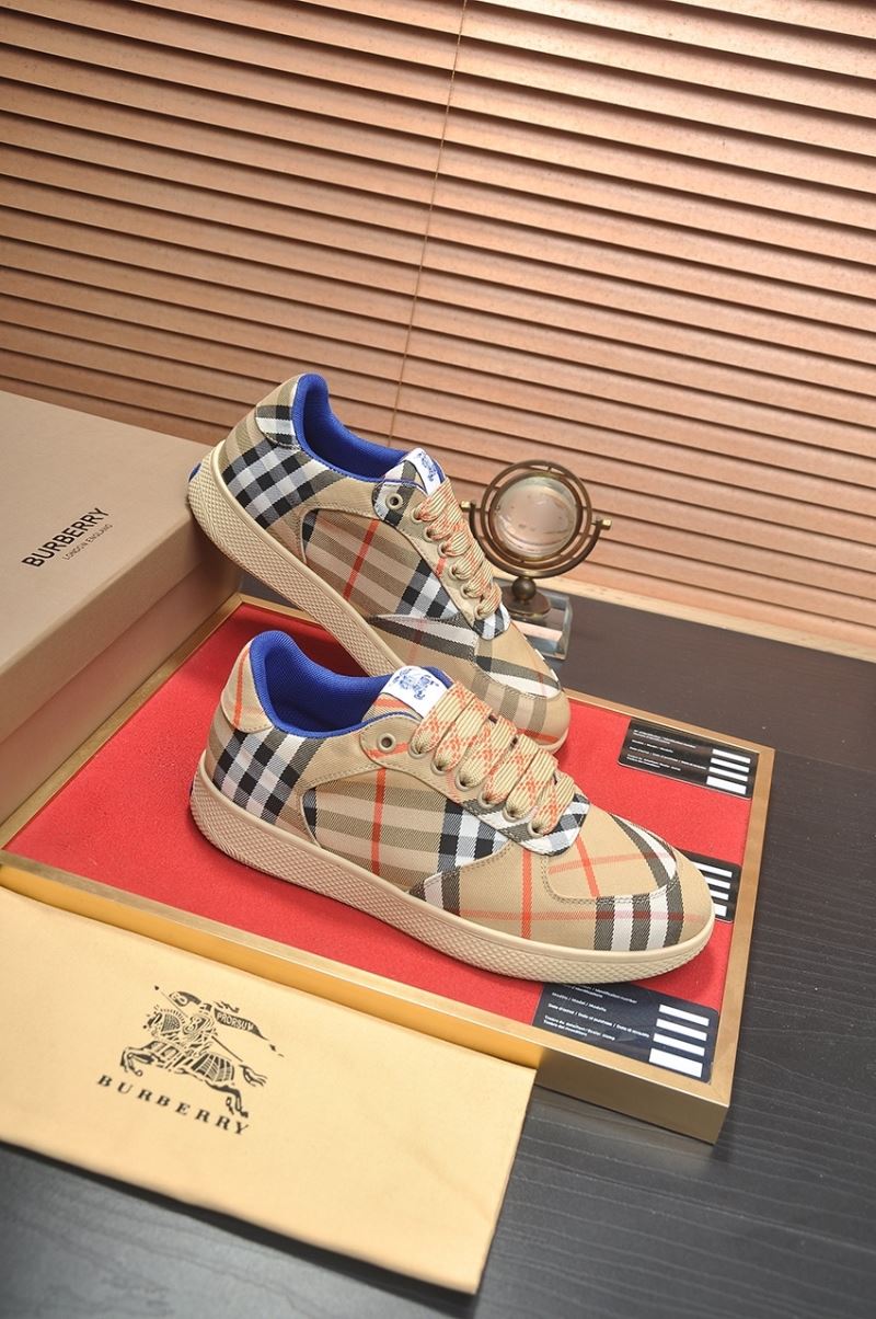 Burberry Low Shoes